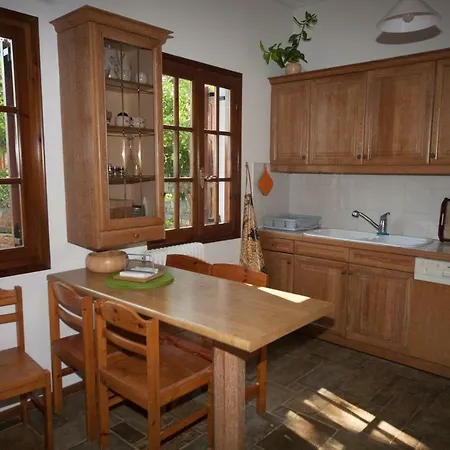 Costa Vilă